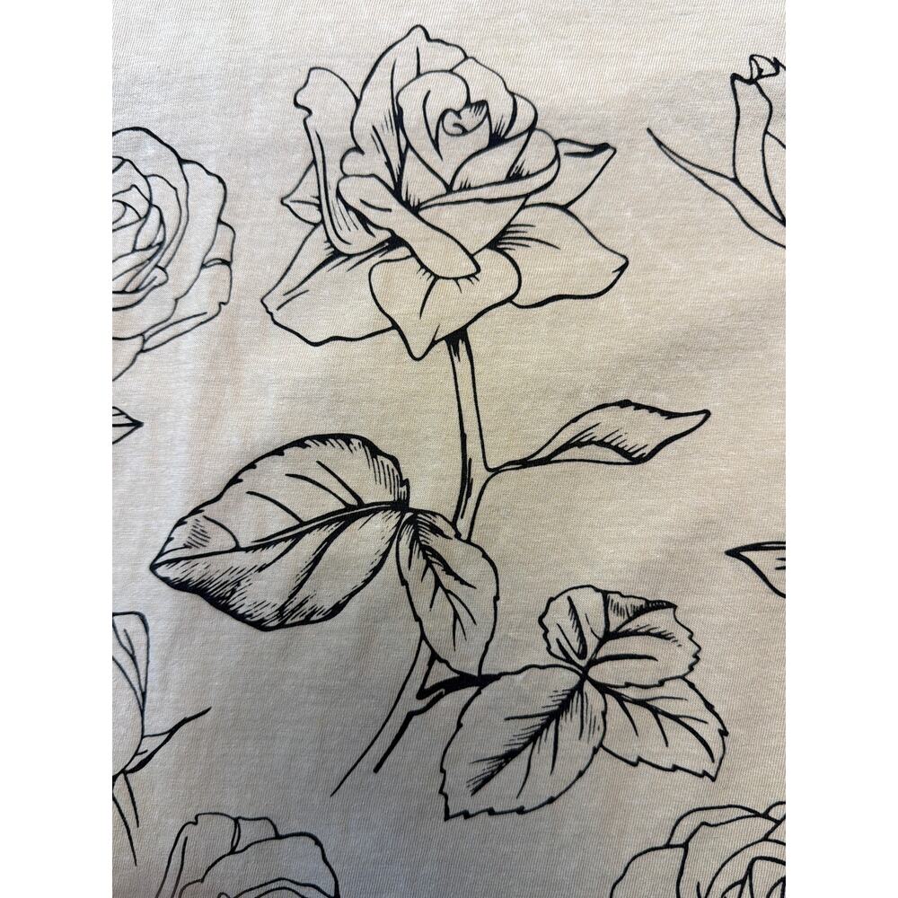 Happy Colors Women’s T-Shirt Large Graphic
Rose Flower Theme Tan Size X-Small - Picture 9 of 11